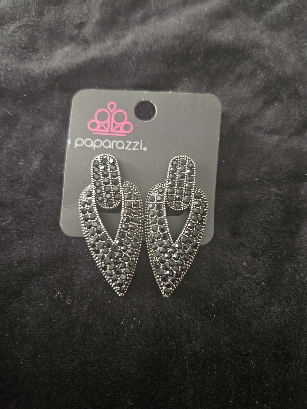 Paparazzi Black Pavรฉ Teardrop Dangle Earrings